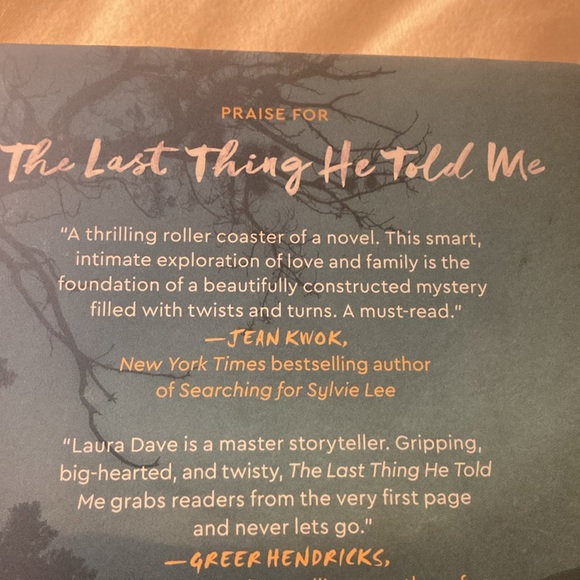 ❤️Hardcover-The Last Thing He Told Me by Laura Dave - Picture 7 of 7
